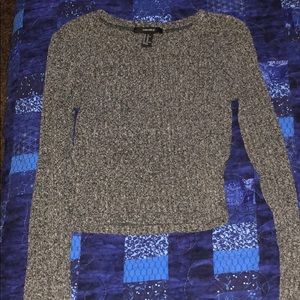 Long sleeve crop top